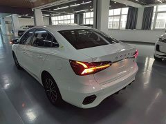 SAIC MG i5 2021 1.5L CVT Platinum Edition - ფოტო 5