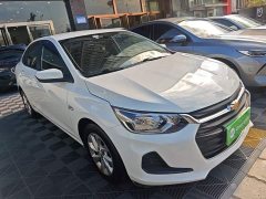 Chevrolet Cruze 325T Automatic Joyful Edition - ფოტო 4
