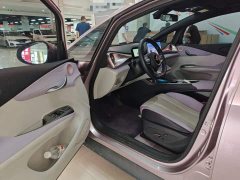 BYD Dolphin 420km Fashion Edition - ფოტო 16