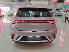 BYD Dolphin 420km Fashion Edition - ფოტო 6