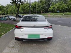 Hyundai Elantra 1.5L CVT GLX Elite - ფოტო 6