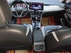 Volkswagen Bora 2023 280TSI DSG Respect Edition - ფოტო 10