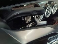 Mercedes-Benz A-Class 2023 A 200 L Fashion Edition - ფოტო 14