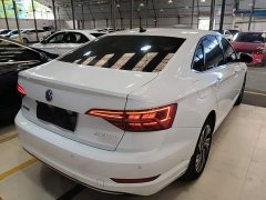Volkswagen Sagitar 280TSI DSG Flying Edition - ფოტო 7
