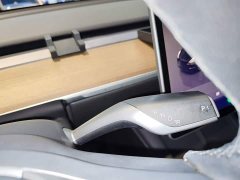 Tesla Model Y Rear-Wheel Drive - ფოტო 14