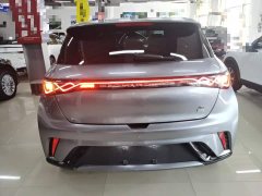 BYD Dolphin 420km Fashion Edition - ფოტო 6