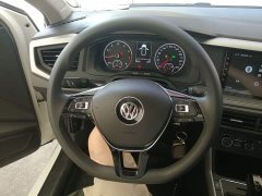 Volkswagen Polo 2019 Plus 1.5L Automatic Panoramic Sunroof Comfort Edition - ფოტო 11