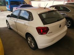 Volkswagen Polo 2019 Plus 1.5L Automatic Panoramic Sunroof Comfort Edition - ფოტო 5