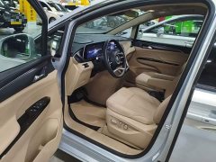 Buick GL8 New Energy Lusang Respect Edition - ფოტო 16