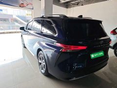 Toyota Sienna 2021 2.5L Hybrid Premium Edition - ფოტო 5