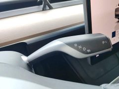 Tesla Model Y Rear-Wheel Drive - ფოტო 14