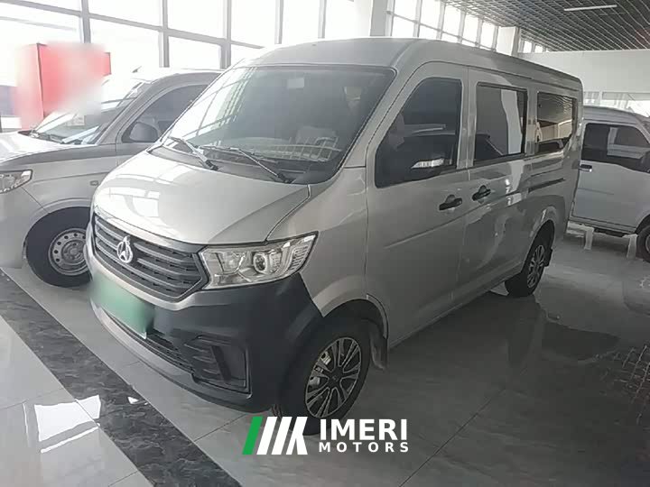 Across Star Cheyenne Star V3 1.5L Gasoline Comfort 5-Seater Passenger Vehicle