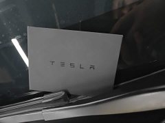 Tesla Model Y Rear-Wheel Drive - ფოტო 9
