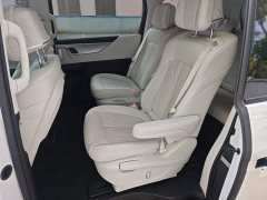 Buick GL8 New Energy Luzun Smart Comfort Edition 7-Seater - ფოტო 13