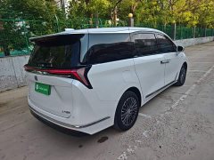 Buick GL8 New Energy Luzun Smart Comfort Edition 7-Seater - ფოტო 5