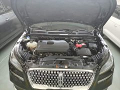 Lincoln Explorer 2.0T Two-Wheel Drive Premium - ფოტო 16