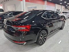 Skoda Superb TSI280 DSG Prestige - ფოტო 7