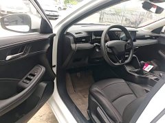 SAIC MG i5 2023 1.5L Manual Comfort Edition - ფოტო 16