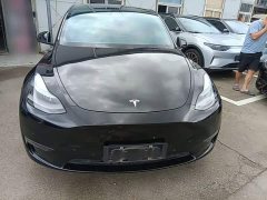 Tesla Model Y Long Range All-Wheel Drive - ფოტო 3