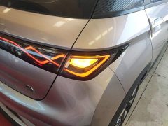 BYD Dolphin 401km Knight Edition - ფოტო 8