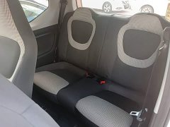 Wuling Hongguang MINIEV Third Generation 215km Youth Edition - ფოტო 17