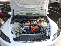 Tesla Model 3 Rear-Wheel Drive - ფოტო 20