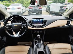 Chevrolet Cruze 320 Automatic Enjoy Sunroof Edition - ფოტო 10
