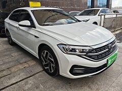 Volkswagen Sagitar 300TSI DSG Excellence Edition - ფოტო 4