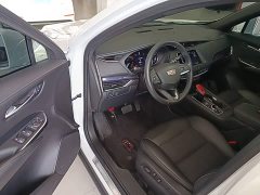 Cadillac XT4 28T FWD Fashion Edition - ფოტო 16