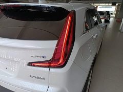 Cadillac XT4 28T FWD Fashion Edition - ფოტო 8