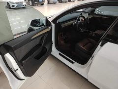 Tesla Model Y Long Range All-Wheel Drive - ფოტო 16