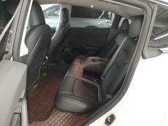 Tesla Model Y Long Range All-Wheel Drive - ფოტო 17