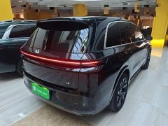 Li Auto L8 2023 Pro - ფოტო 7