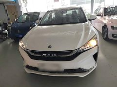 Dongfeng Yixuan 230T Automatic Chasing Wind Edition - ფოტო 3