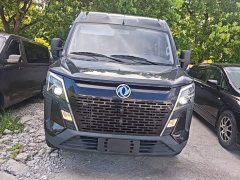 Yufeng Royal Wind V9 2.0T Automatic FWD Multi-functional Short-wheelbase Mid-roof 5/6-seater - ფოტო 3