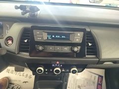 Honda Fit 1.5L CVT Trend Edition - ფოტო 13