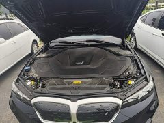 BMW i3 eDrive 35 L - ფოტო 20