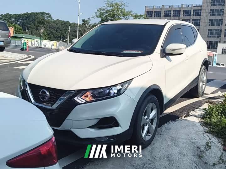 Nissan Qashqai 2.0L CVT XV Smart Comfort Edition