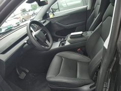 Tesla Model Y Long Range All-Wheel Drive - ფოტო 15