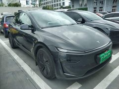 Tesla Model Y Long Range All-Wheel Drive - ფოტო 4