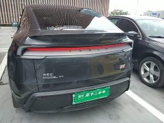 Tesla Model Y Long Range All-Wheel Drive - ფოტო 6