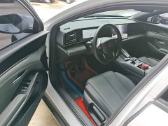 BYD Qin L DM-i Smart Drive Edition 80KM Leading - ფოტო 16