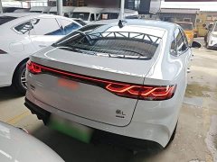 BYD Qin L DM-i Smart Drive Edition 80KM Leading - ფოტო 6