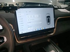 Dongfeng eπ008 2024 210Max Extended Range 6-Seater - ფოტო 13