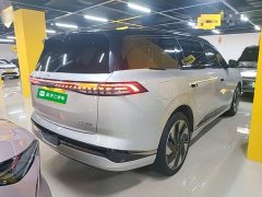 Dongfeng eπ008 2024 210Max Extended Range 6-Seater - ფოტო 7