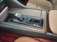Toyota Crown (Imported) 2024 2.5L Premier Edition - ფოტო 14