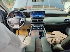 Lincoln Navigator 2024 3.5T Long Wheelbase Presidential Edition - ფოტო 10
