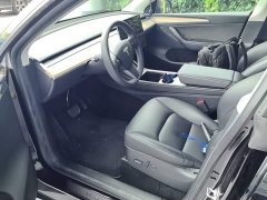 Tesla Model Y Rear-Wheel Drive - ფოტო 15