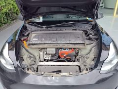 Tesla Model Y Rear-Wheel Drive - ფოტო 20