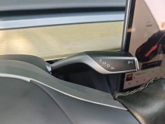 Tesla Model Y Rear-Wheel Drive - ფოტო 14